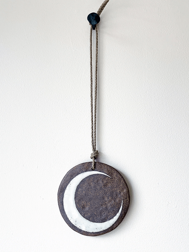 MQuan Large Round Ornament - Tucker crescent